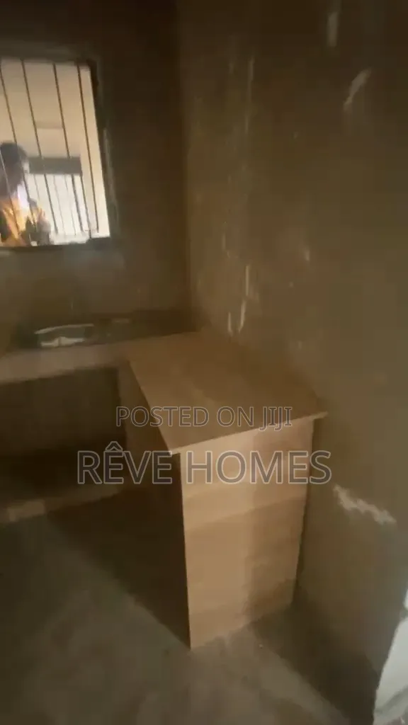 Studio Apartment in Williams, New Garage / Gbagada for rent