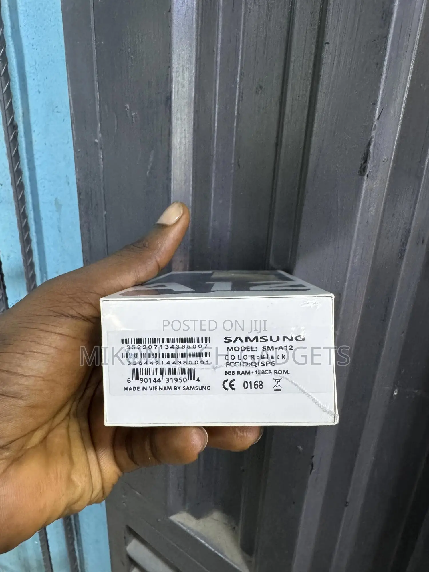 New Samsung Galaxy A12 128 GB Black