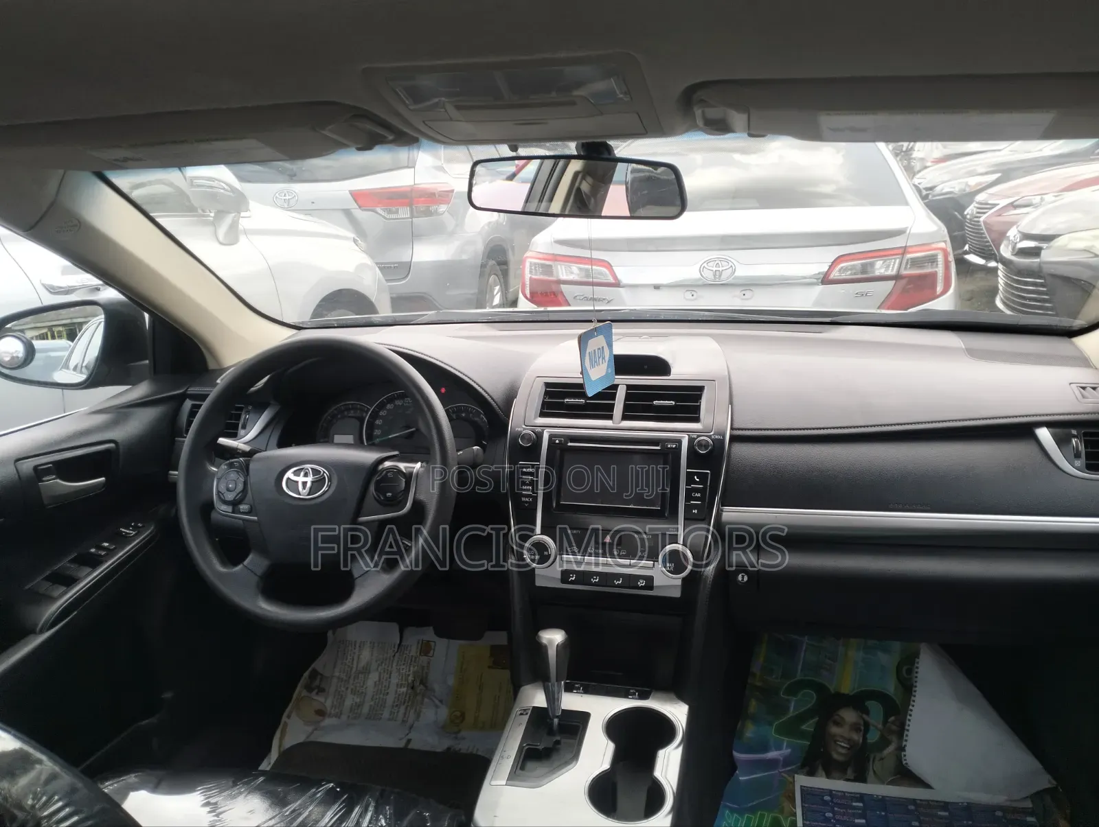 Toyota Camry LE 4dr Sedan (2.5L 4cyl 6A) 2013 Gray