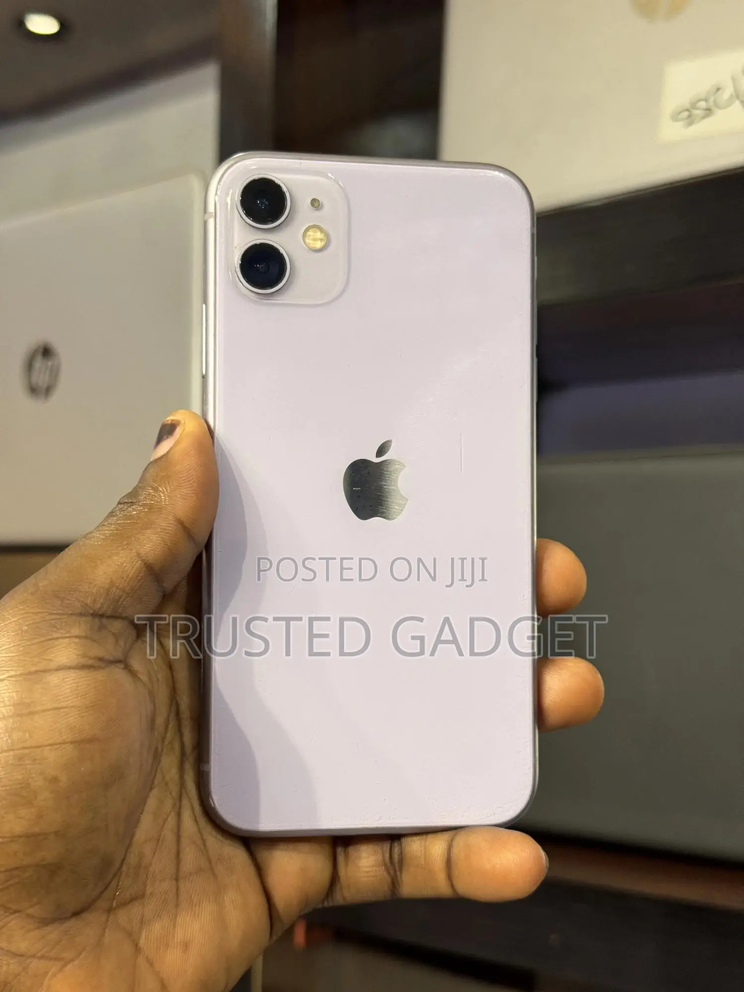 Apple iPhone 11 64 GB Purple