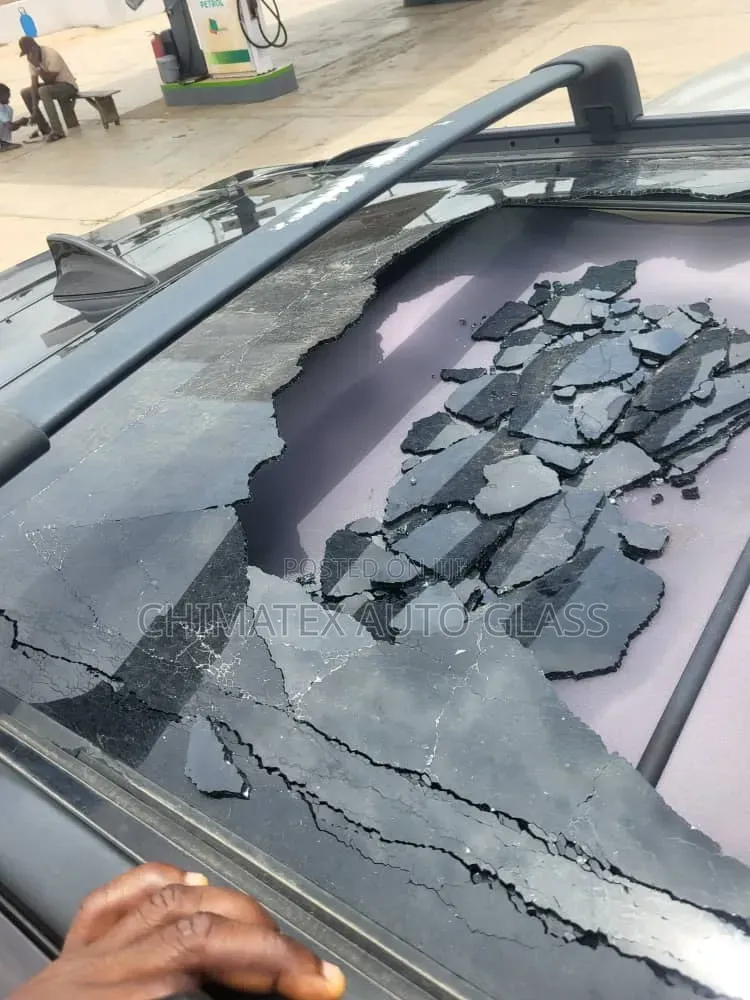 Hyundai Grand Santafe Back Panoramic Roof Glass Available at Chimatex
