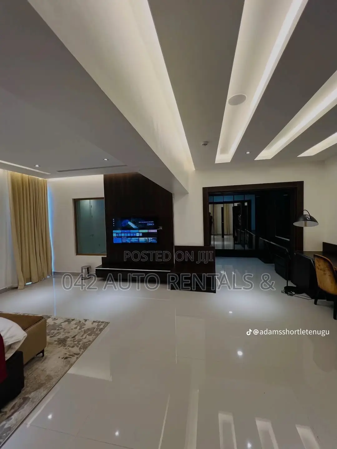 Luxury 3 Bedroom Apartment With Rooftop and Pool