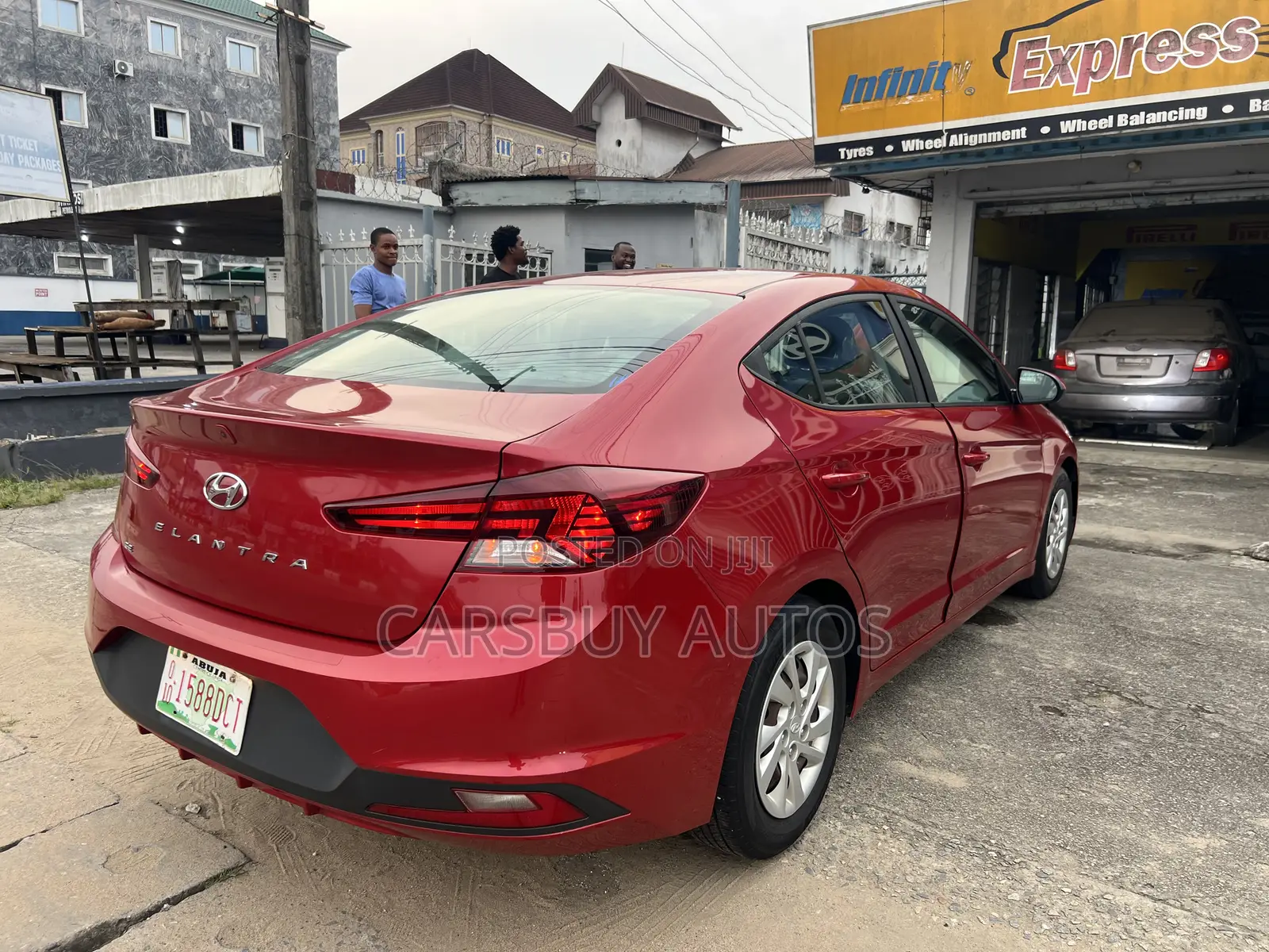 Hyundai Elantra SE 2019 Red