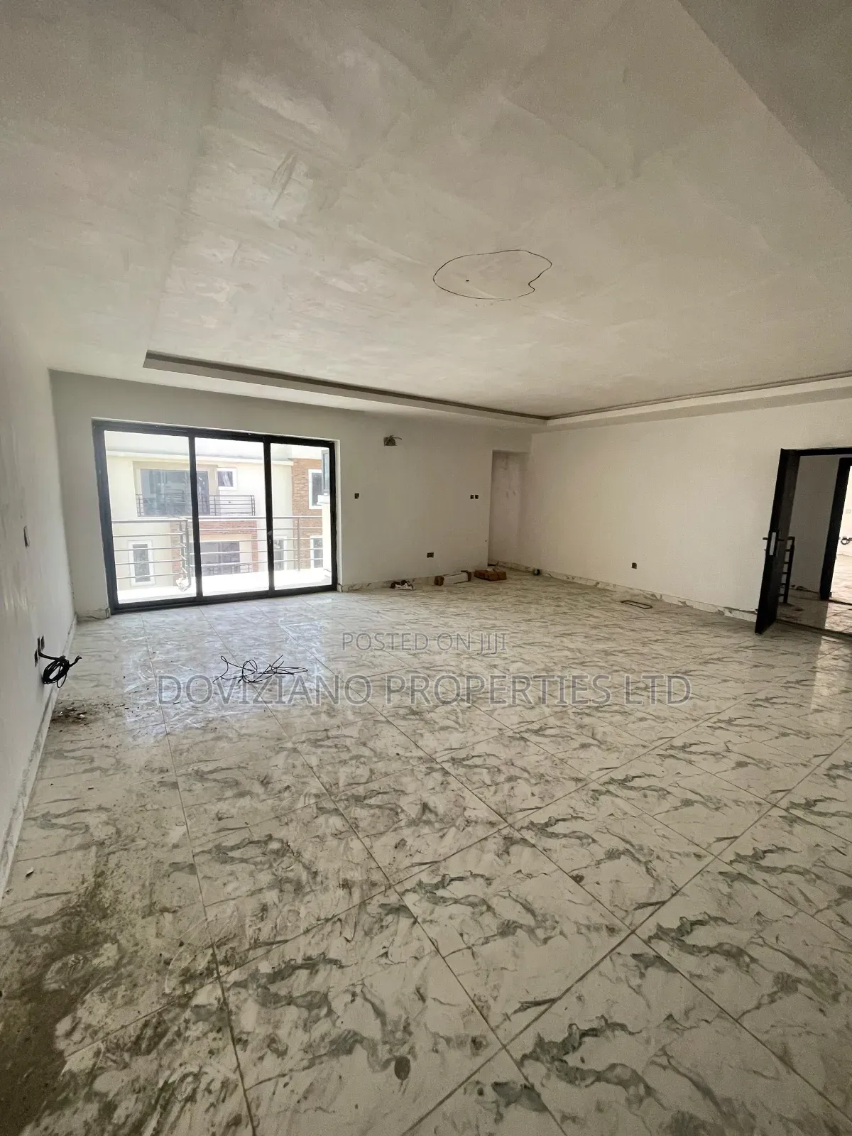 4bdrm Duplex in Lekki Phase 1 for rent