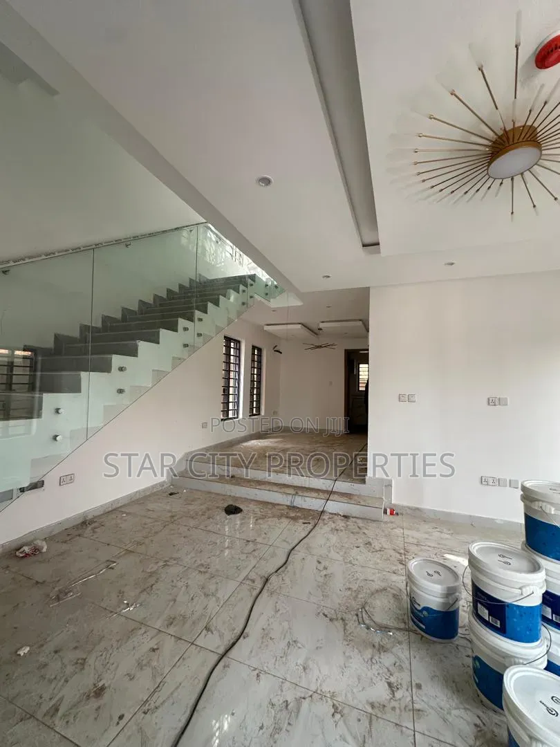 5bdrm Duplex in Ph 1, Omole Phase 1 for sale