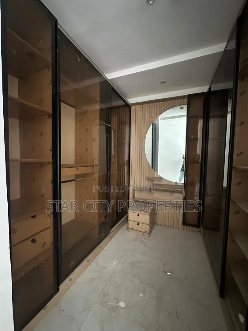 5bdrm Duplex in Ph 1, Omole Phase 1 for sale
