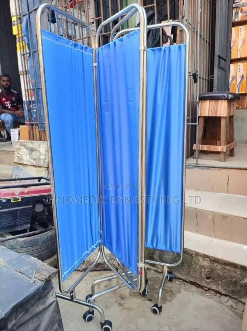 Medical Ward Screen