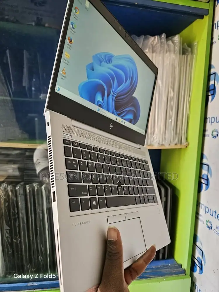 Laptop HP EliteBook 830 G6 8GB Intel Core i5 SSD 256GB