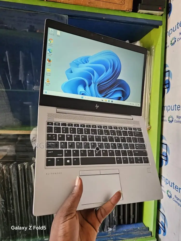Laptop HP EliteBook 830 G6 8GB Intel Core i5 SSD 256GB
