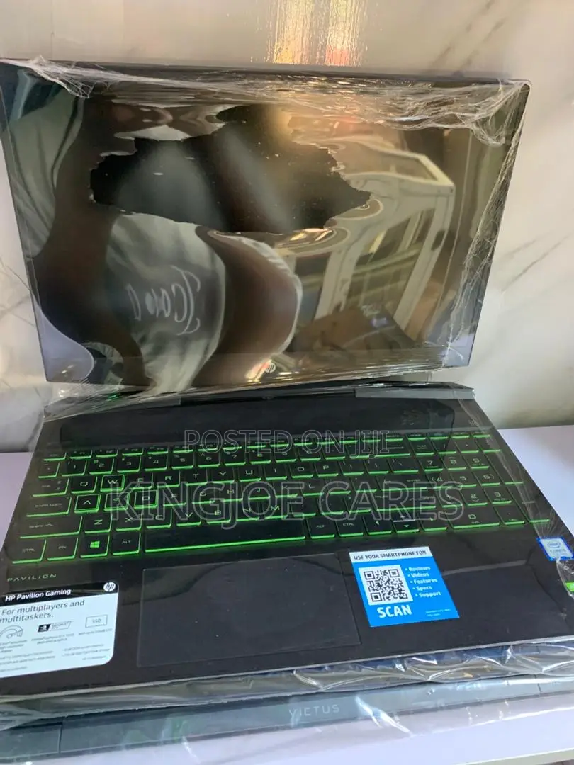 Laptop HP Pavilion Gaming Laptop 15-dk2xxx 16GB Intel Core i5 SSD 256GB