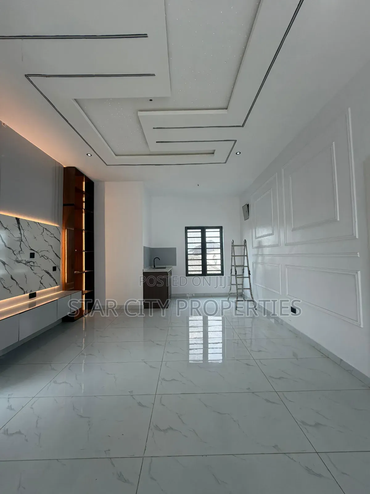 5bdrm Duplex in Omole Ph1 for sale