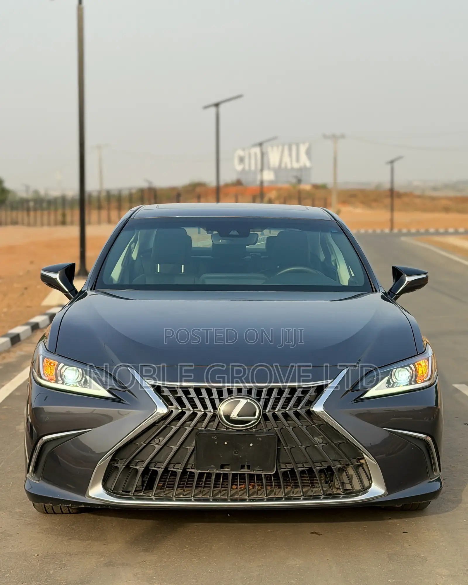 Lexus ES 350 Luxury FWD 2023 Gray