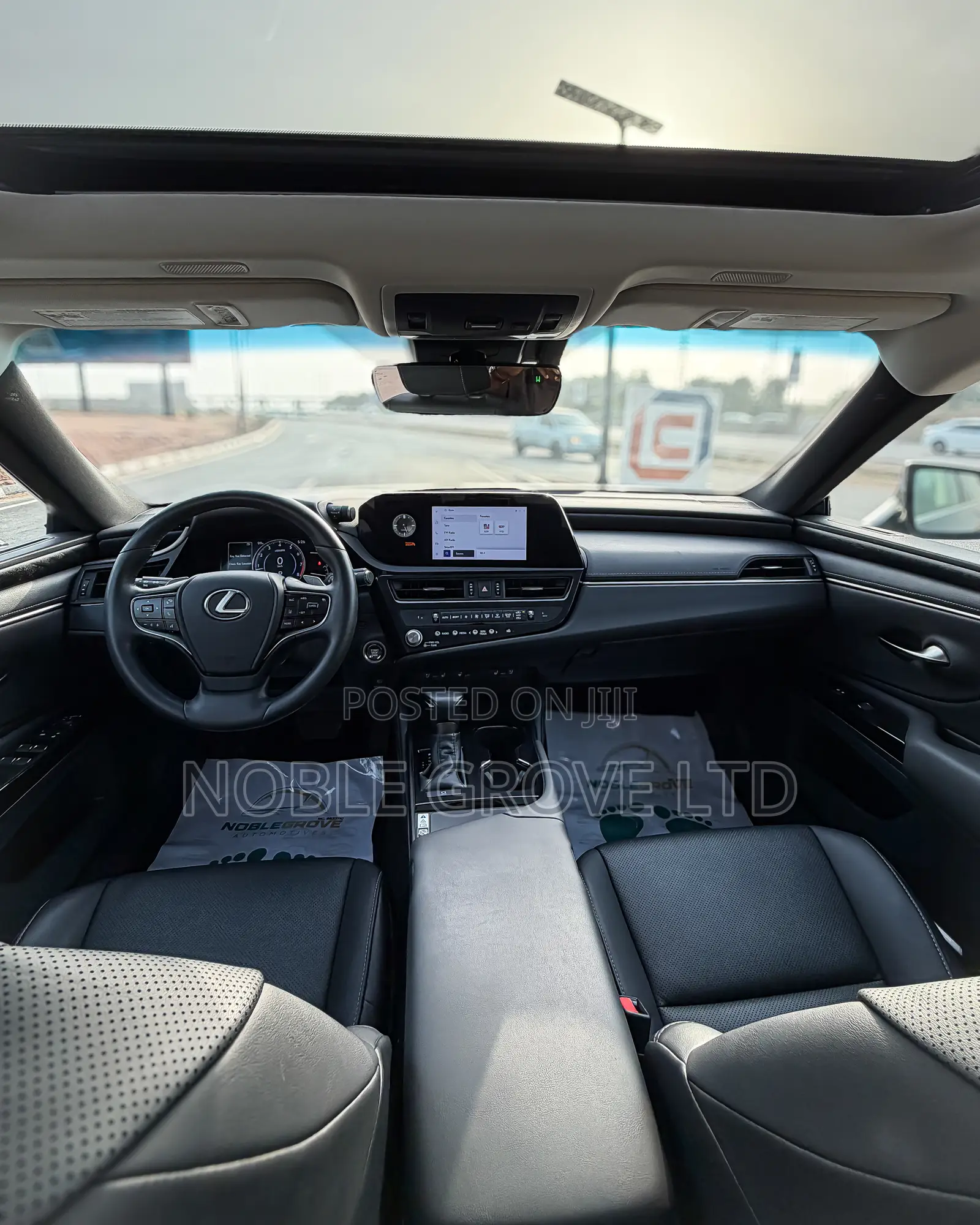 Lexus ES 350 Luxury FWD 2023 Gray