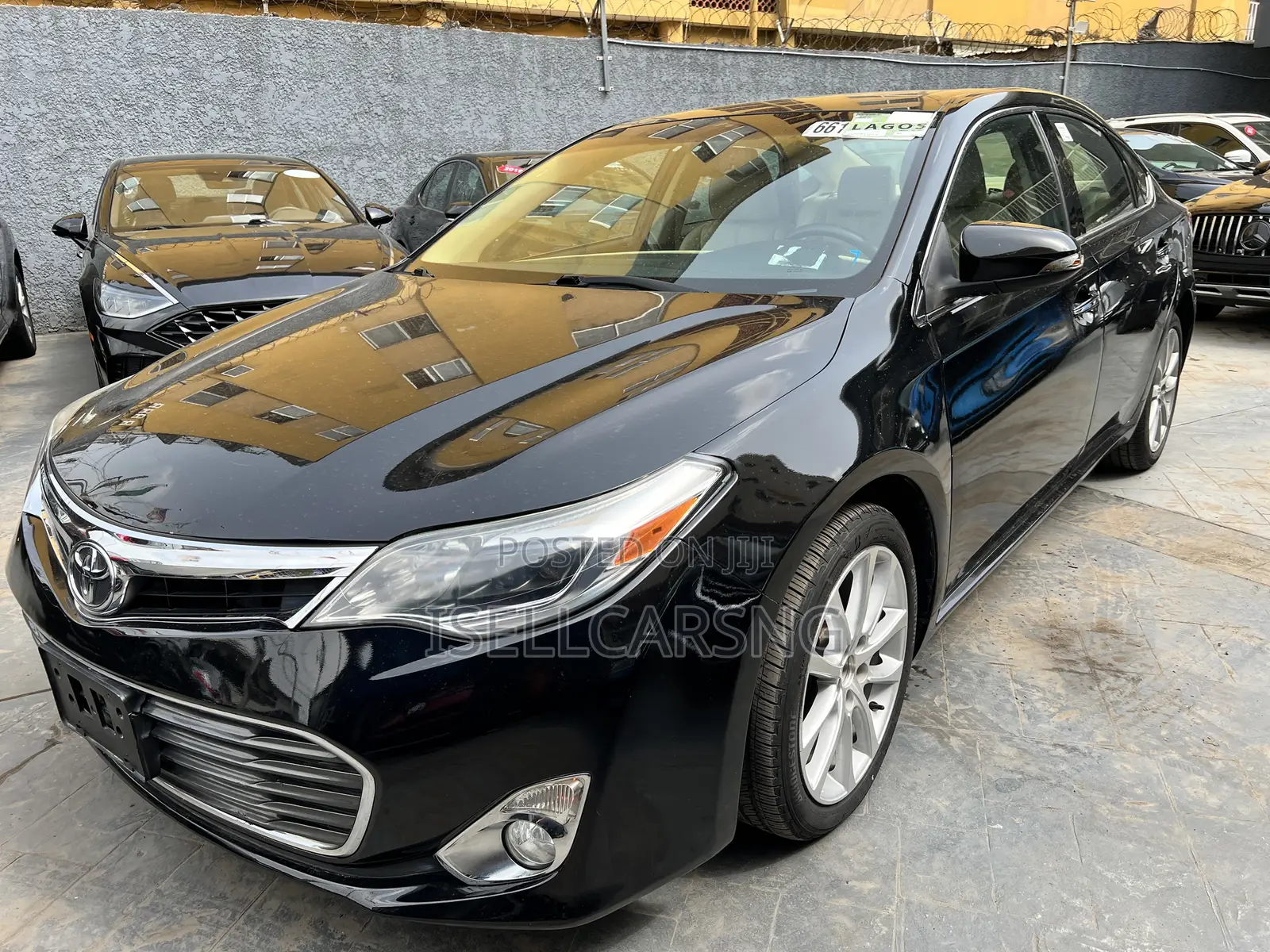 Toyota Avalon XLE Premium 4dr Sedan (3.5L 6cyl 6A) 2014 Black