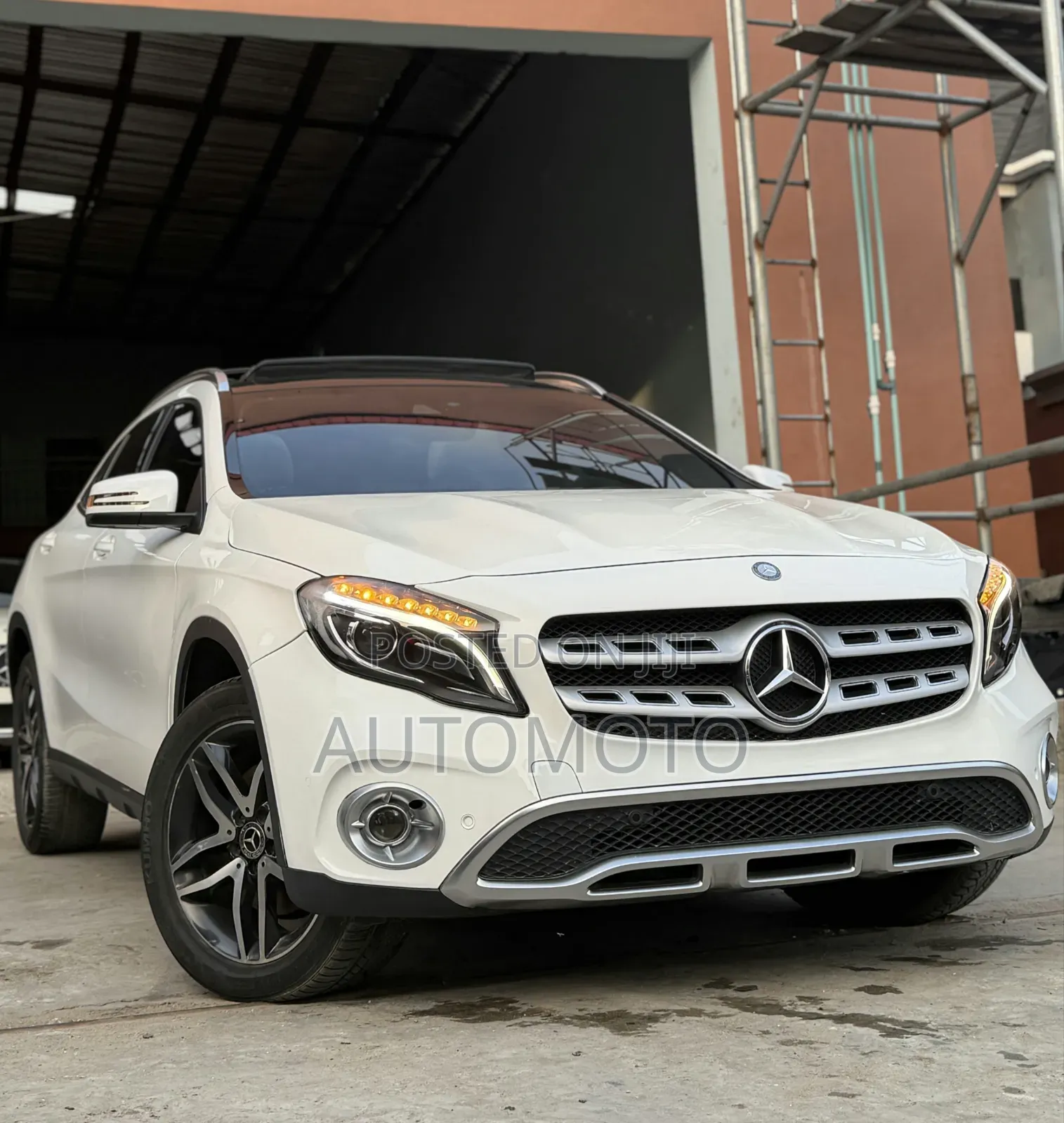 Mercedes-Benz GLA 250 2019 White