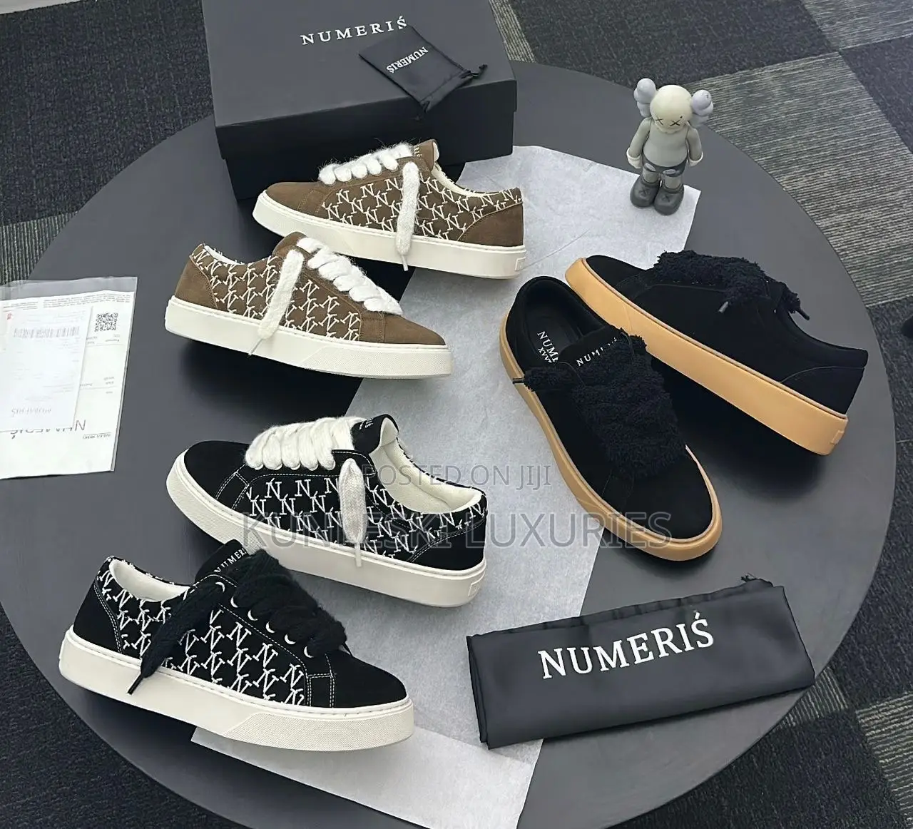 Original 2026 Numeris Signet Onyx Sneakers