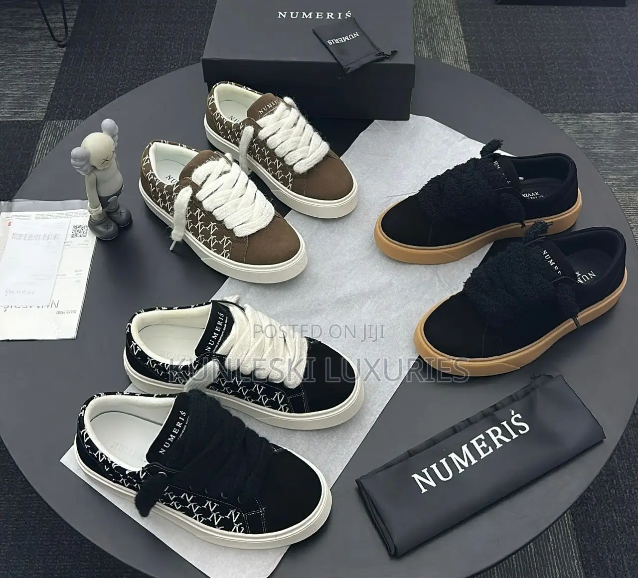 Original 2026 Numeris Signet Onyx Sneakers