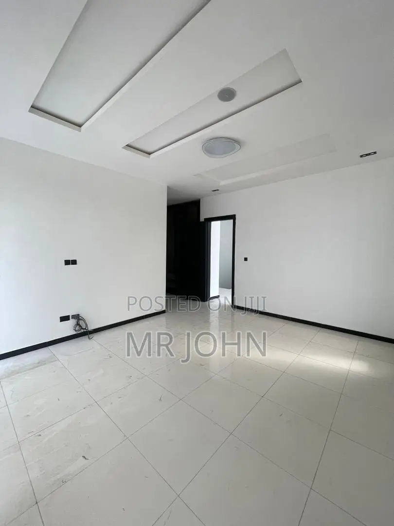 4bdrm House in Ikate Patrick Pr, Lekki for rent