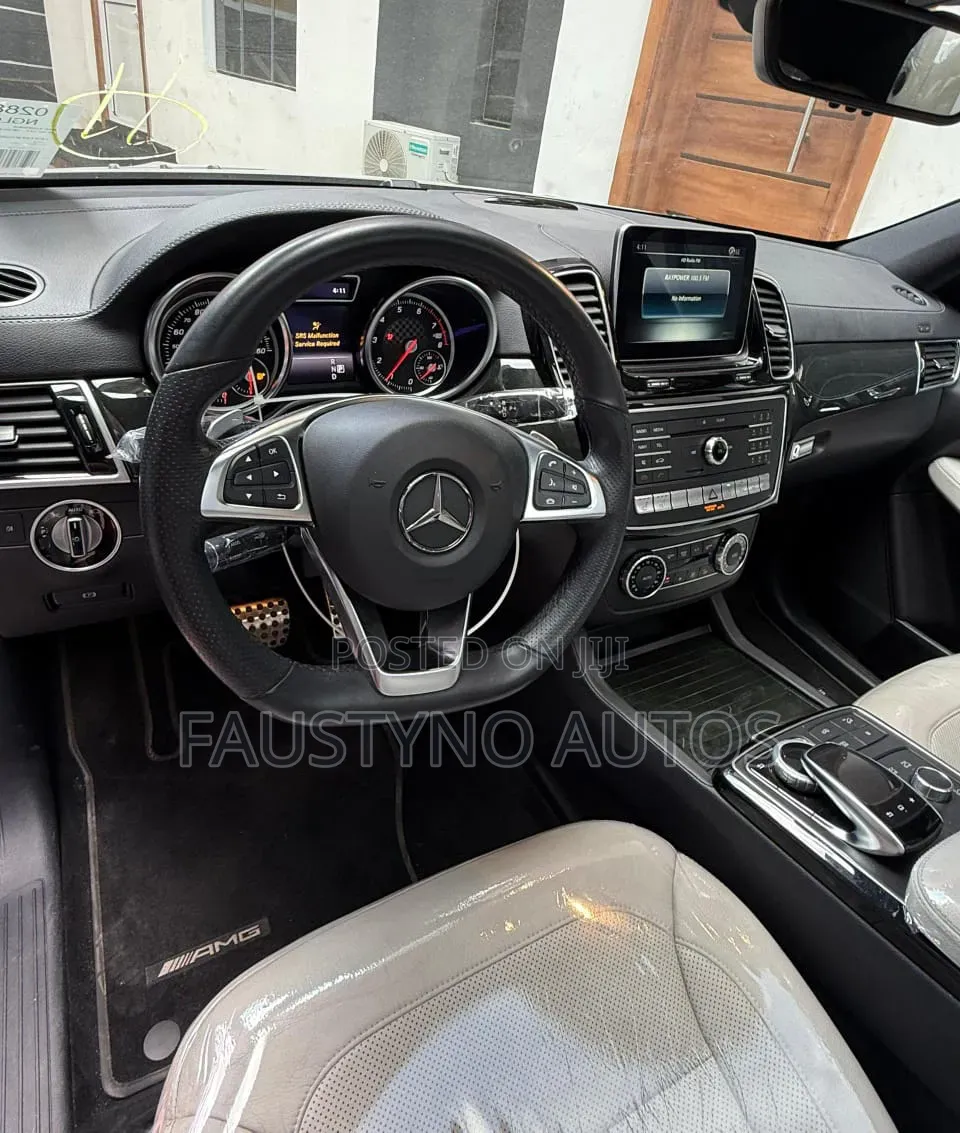 Mercedes-Benz GLE-Class 2016 Gray