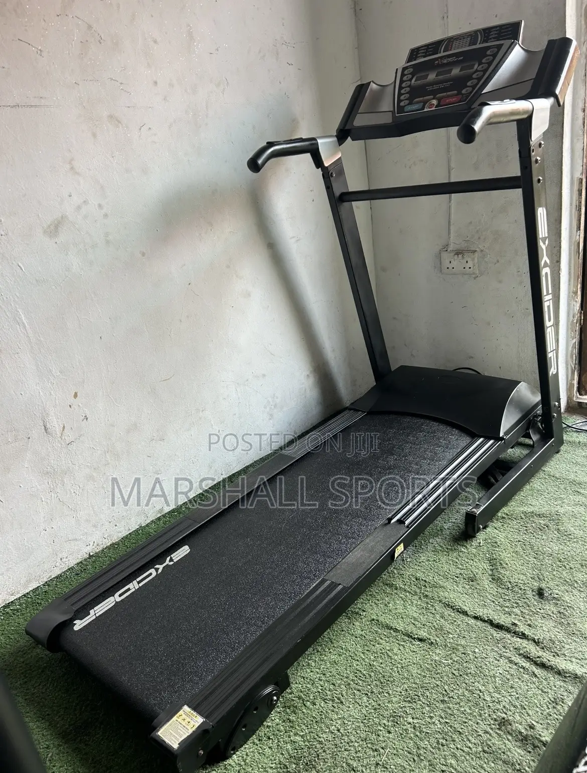 3hp Excider Treadmill With Manual Incline