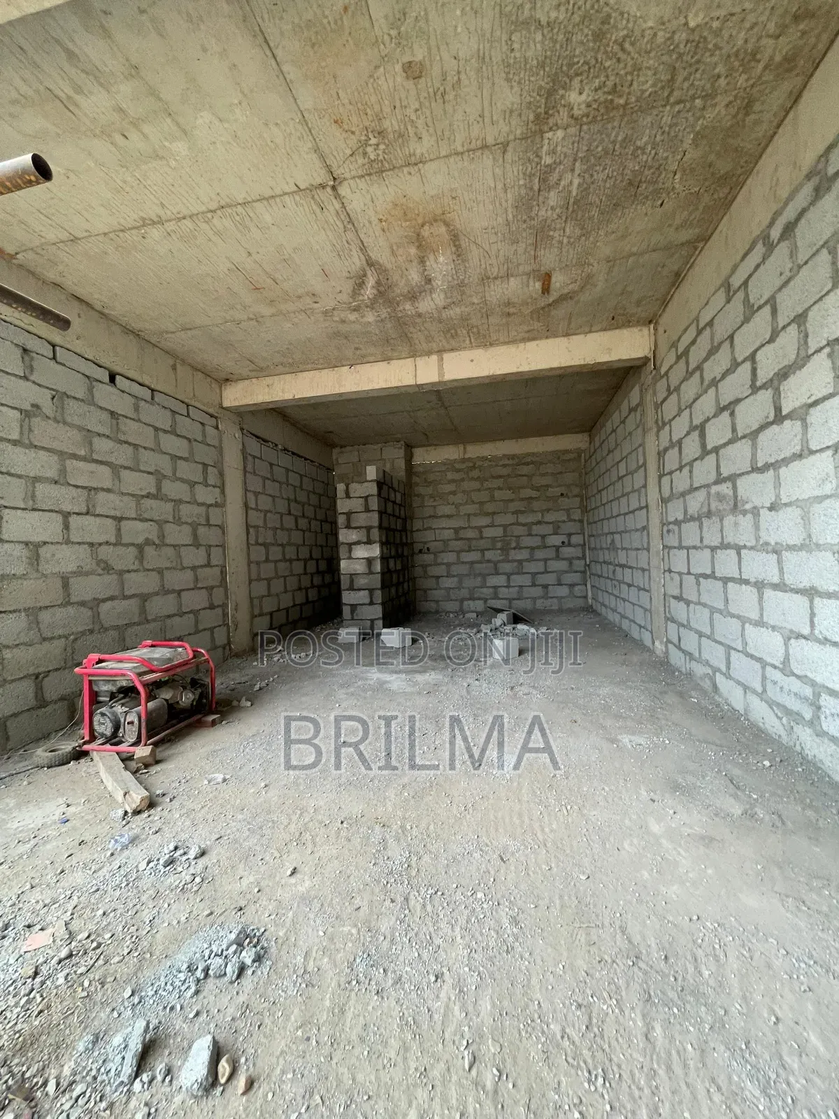 Office/Shop Space in Wuse 2 for Rent