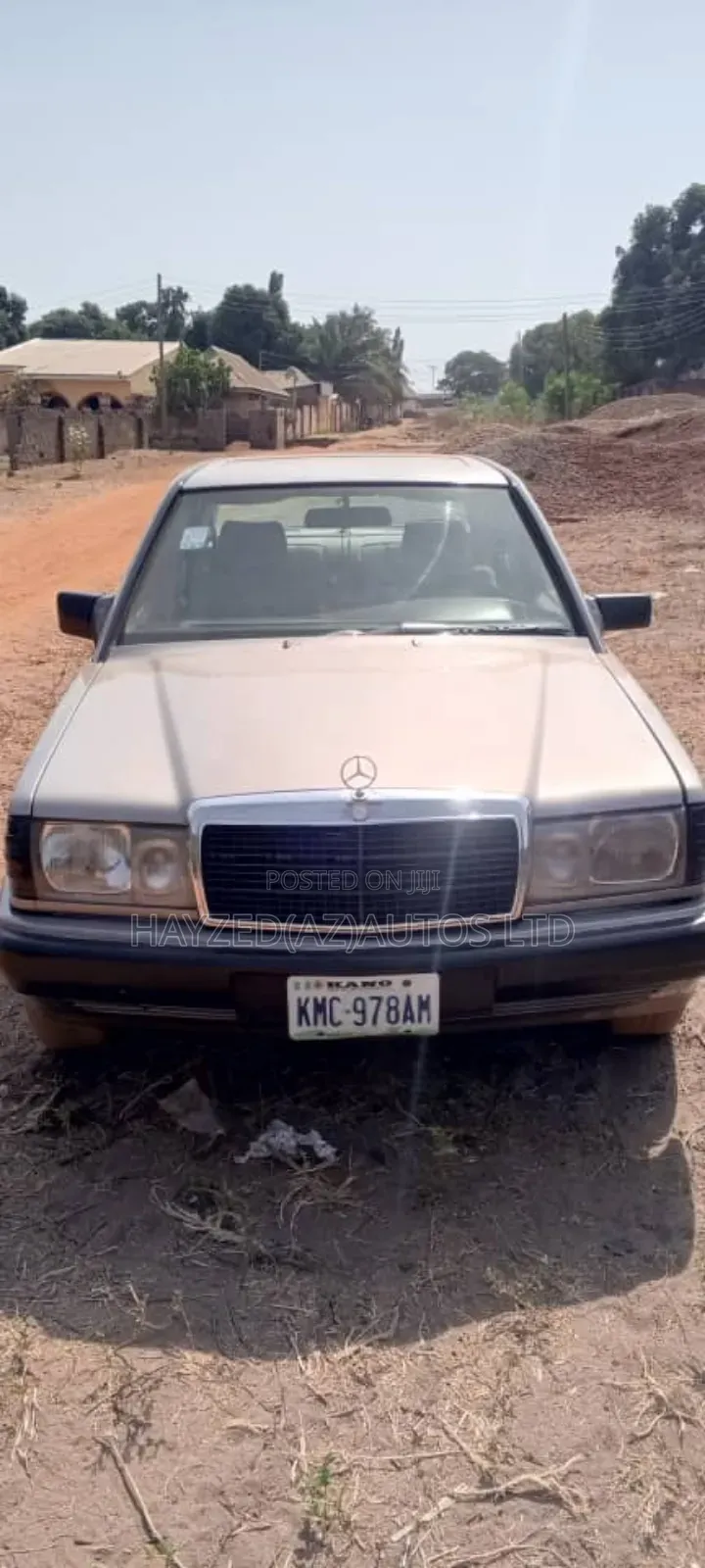 Mercedes-Benz 200 2004 Gold