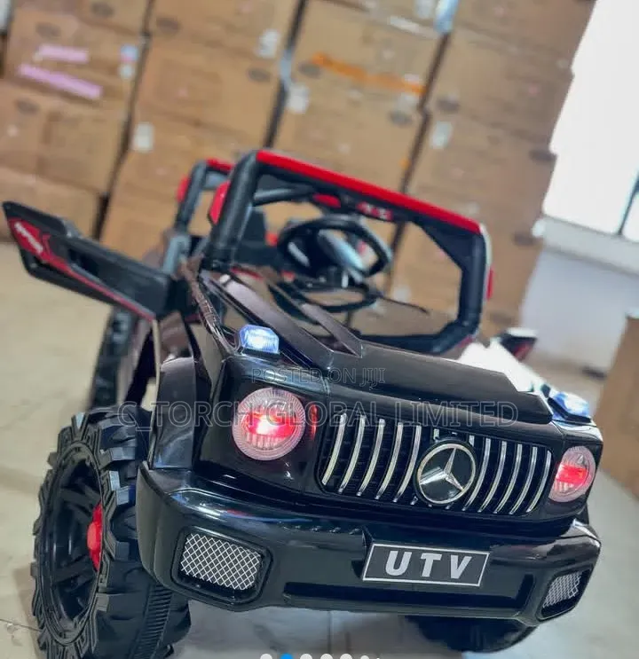 Mercedes-Benz Amg G63 Licensed Kids Ride-on Car