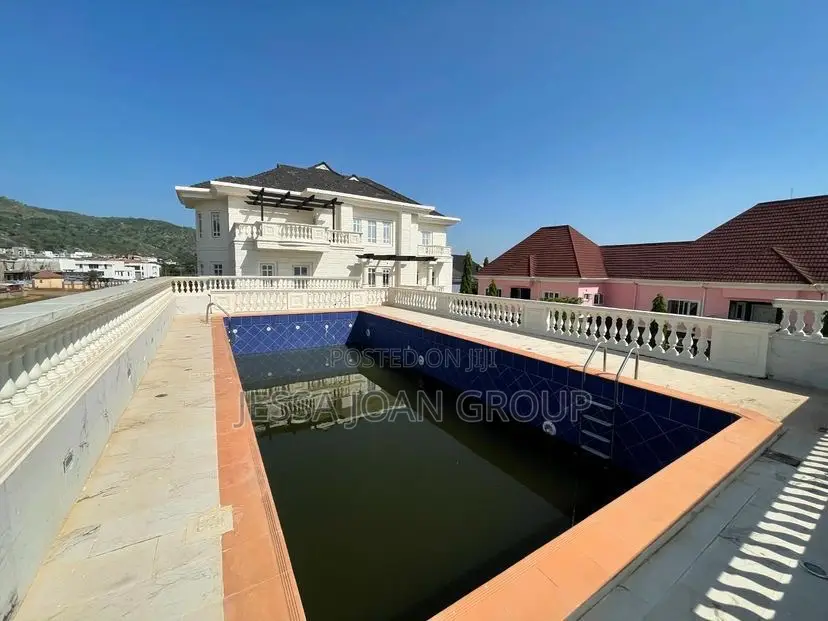 7bdrm Duplex in Katampe Extension for sale
