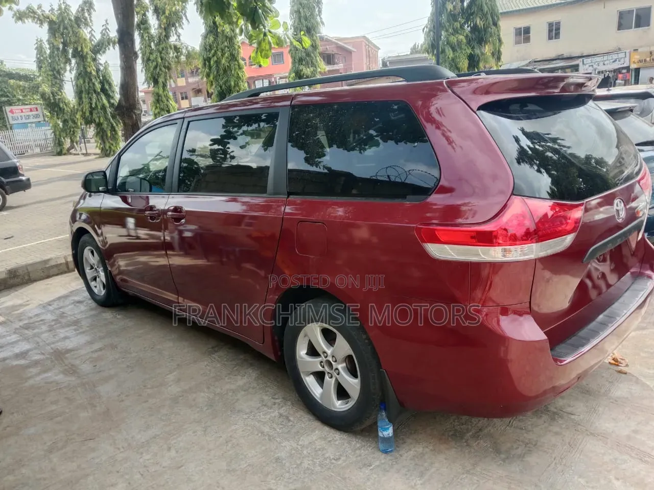 Toyota Sienna 7 Passenger 2011 Red