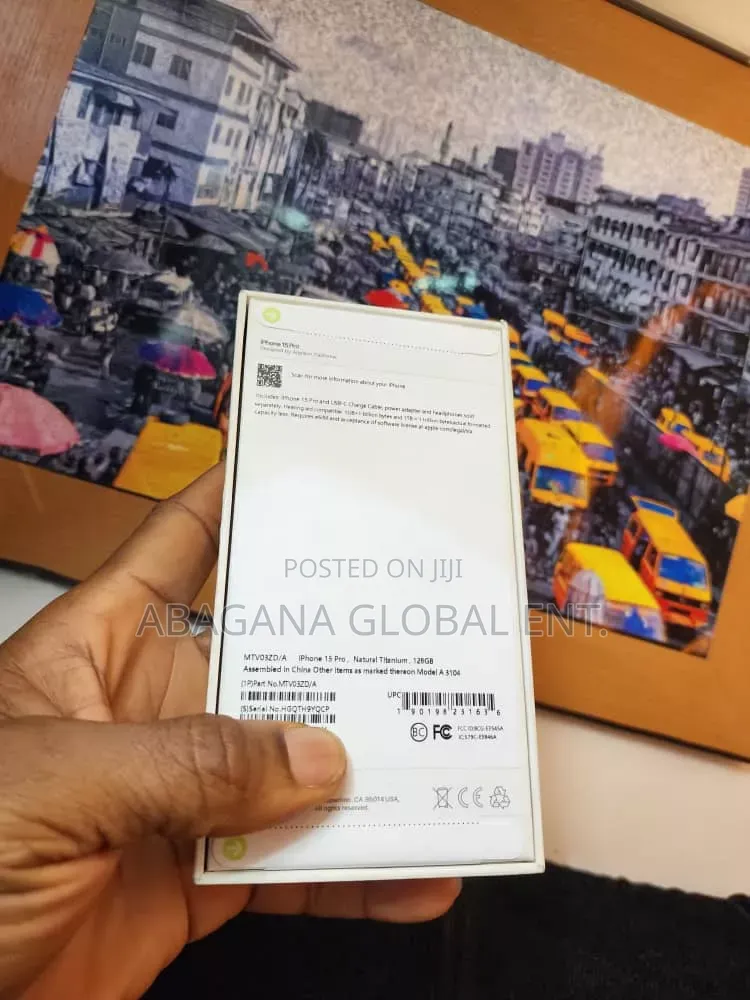 New Apple iPhone 15 Pro 128 GB Black