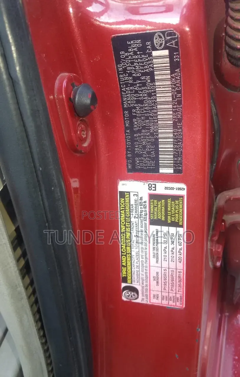 Toyota Corolla 2010 Red