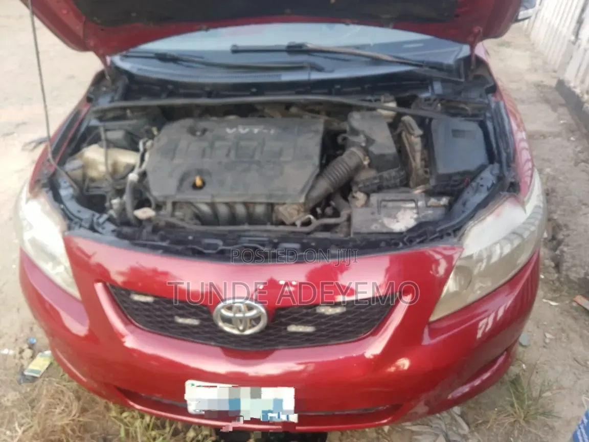 Toyota Corolla 2010 Red
