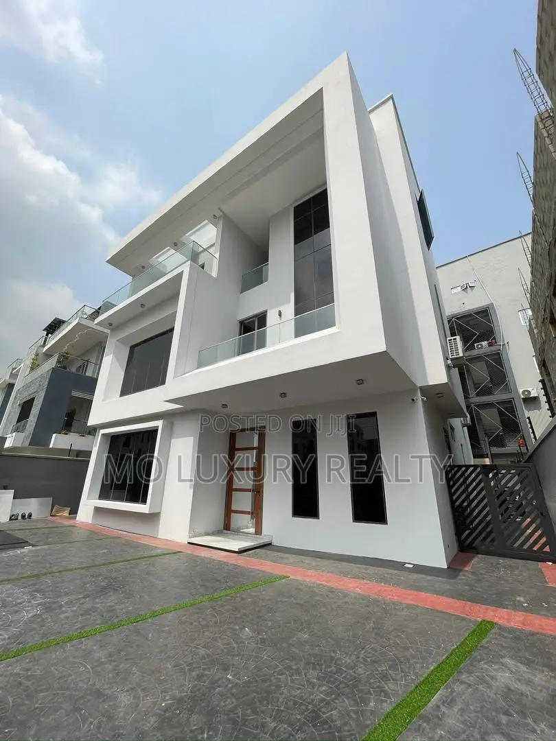 5bdrm Duplex in Ikoyi for sale