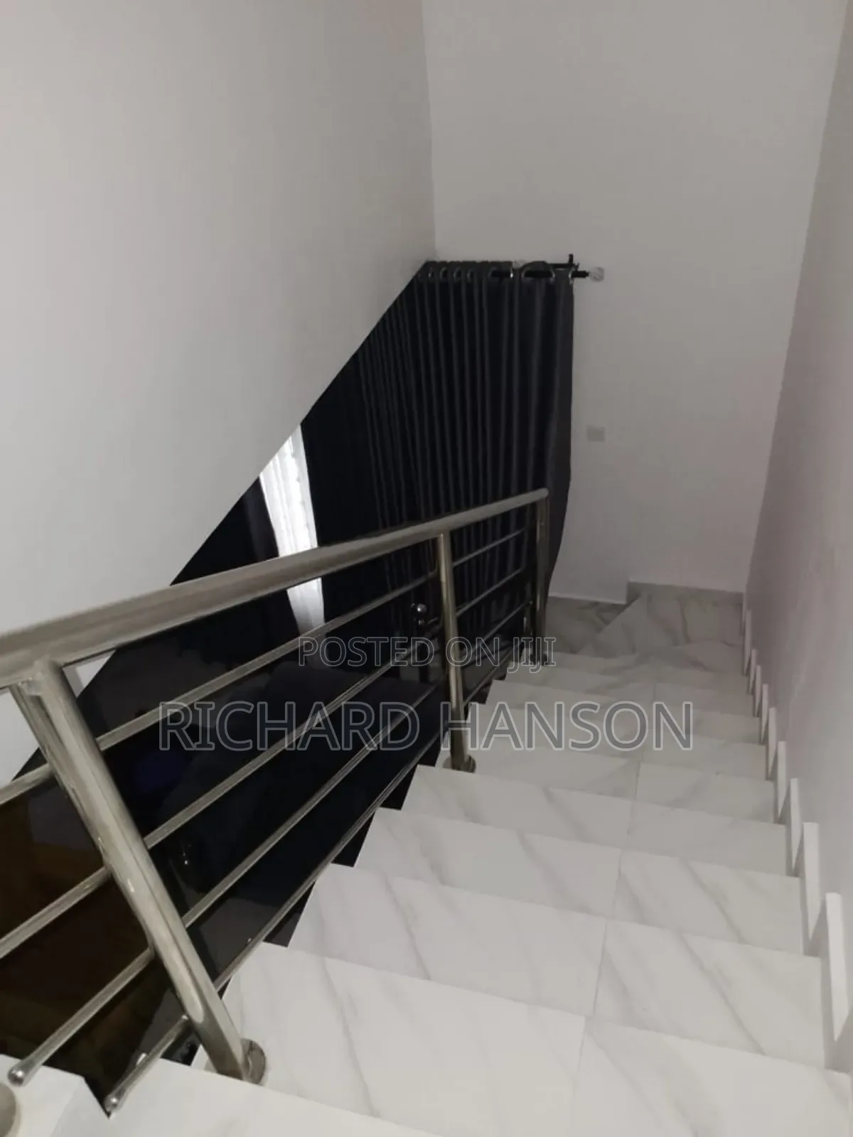4bdrm Duplex in Seaside, Ado / Ajah for rent