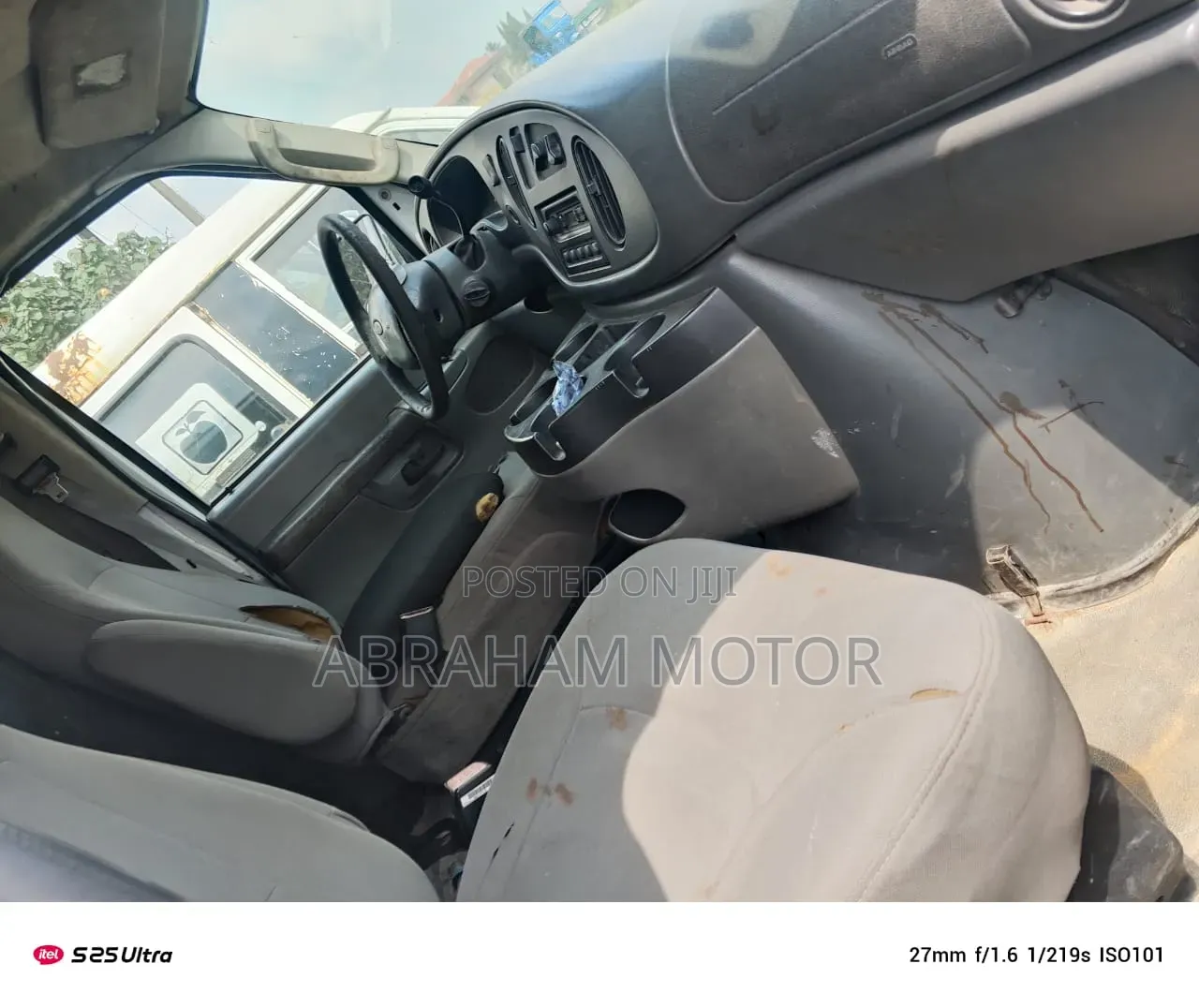 Ford E250 2006 White
