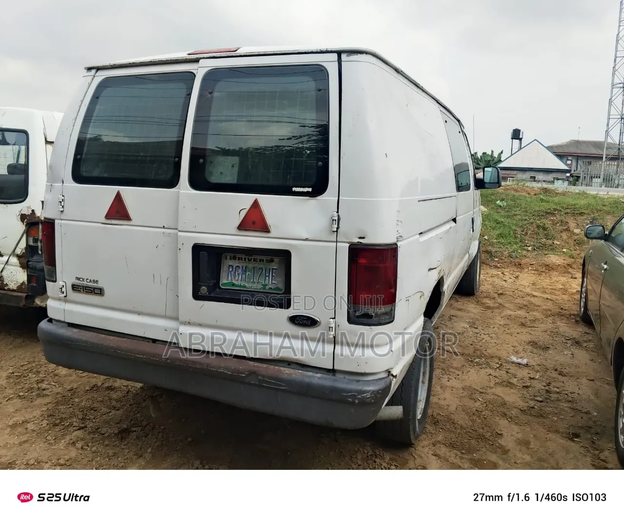 Ford E250 2006 White