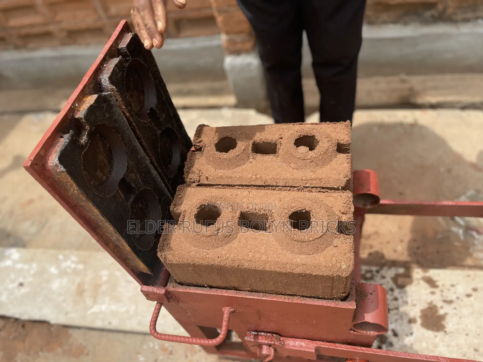 Super Lego Interlocking Brick Making Press Machn