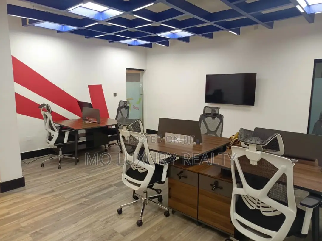 Office Building on 2000sqm for Lease