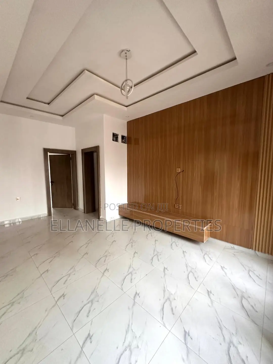 4bdrm Townhouse / Terrace in Jahi for rent