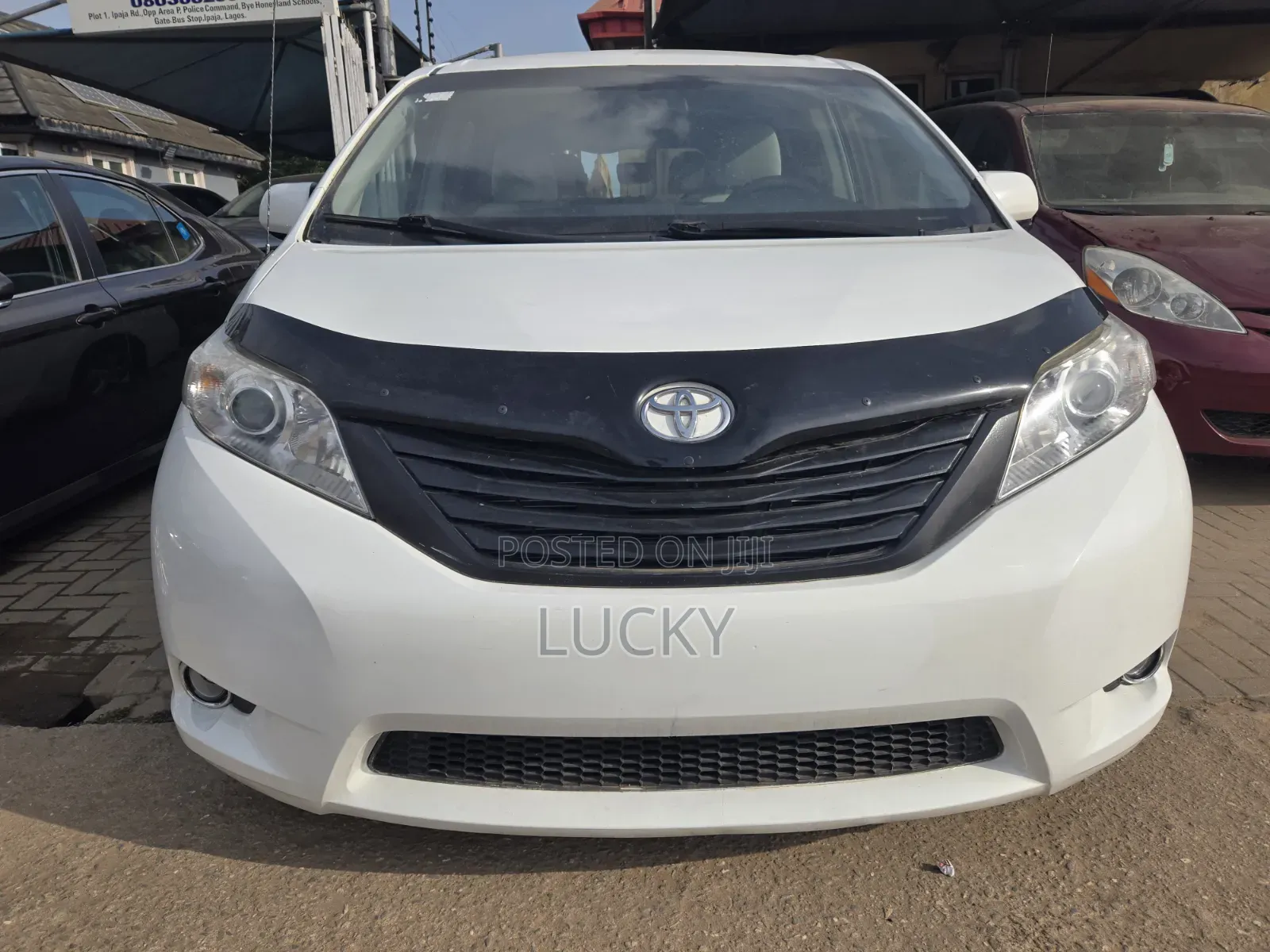 Toyota Sienna LE 7 Passenger 2012 White