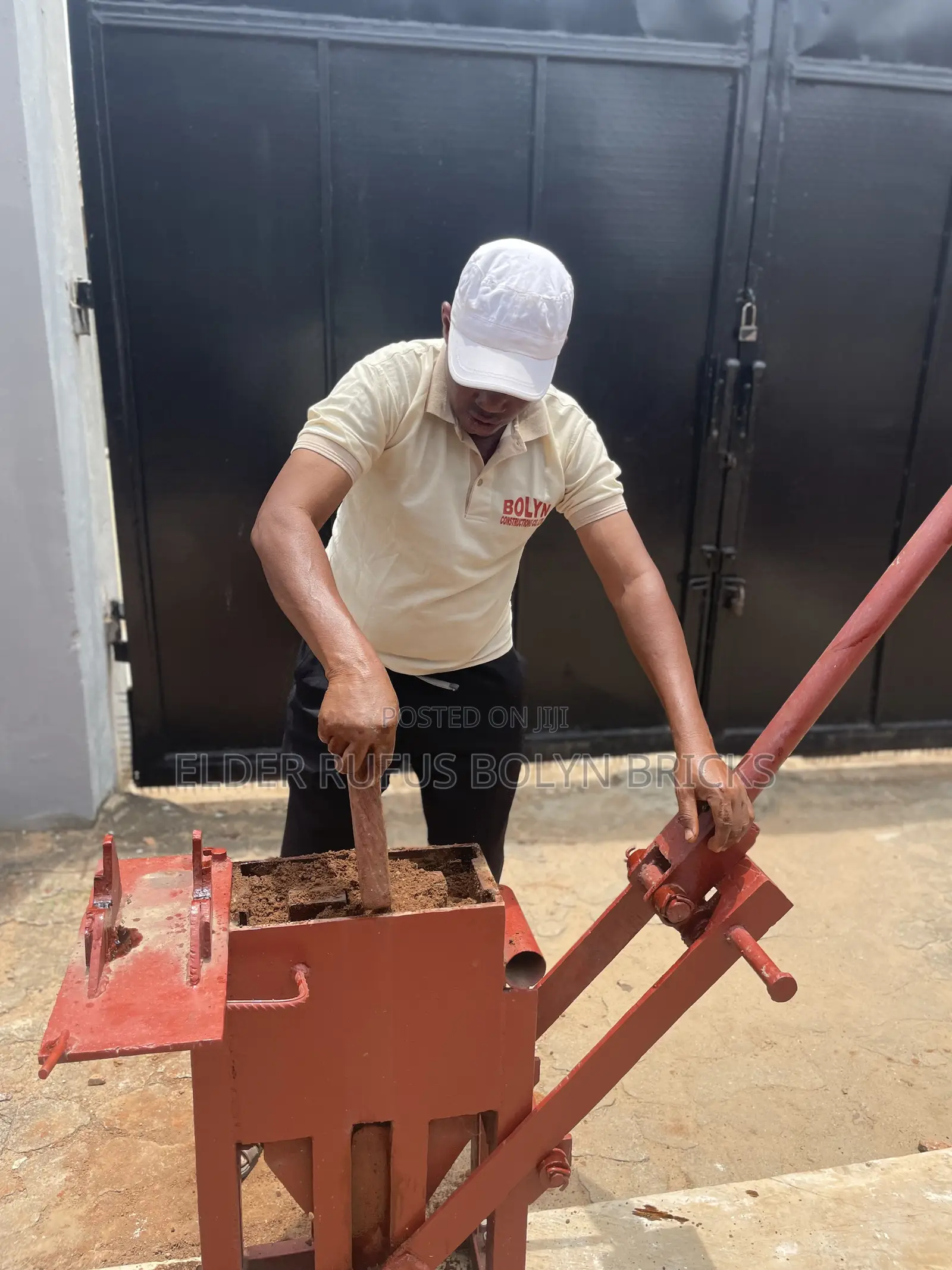 Hollow Mud Block Brick Making Press Machine