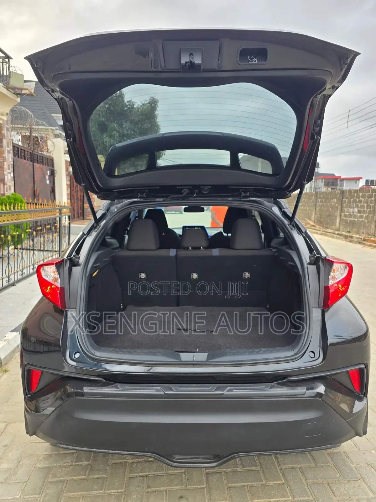 Toyota C-HR 2020 Black