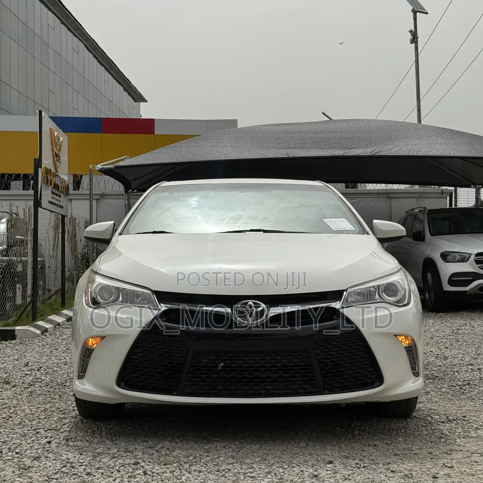 Toyota Camry 2015 White