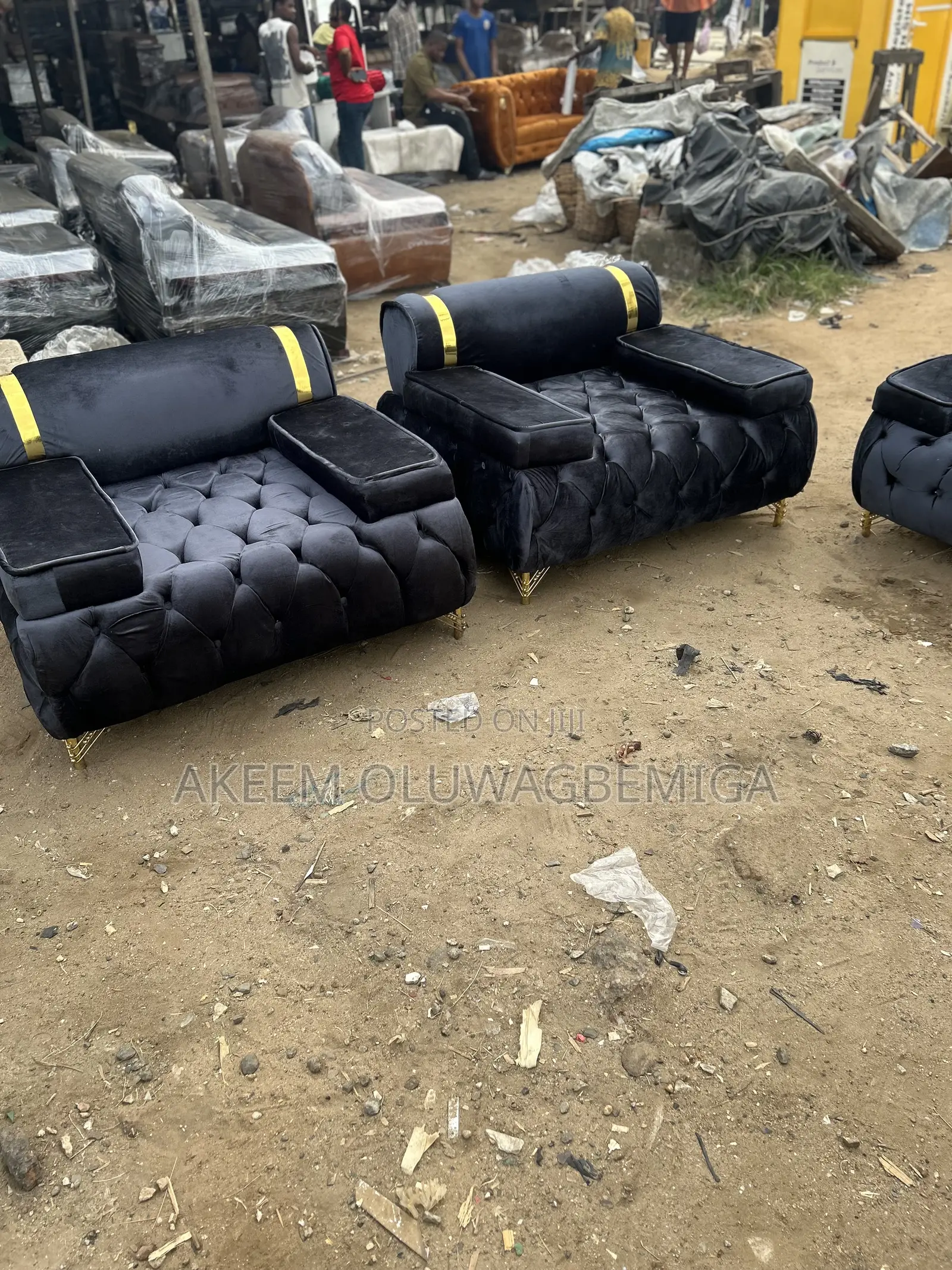 7 Seaters Quality Upholstered Chair