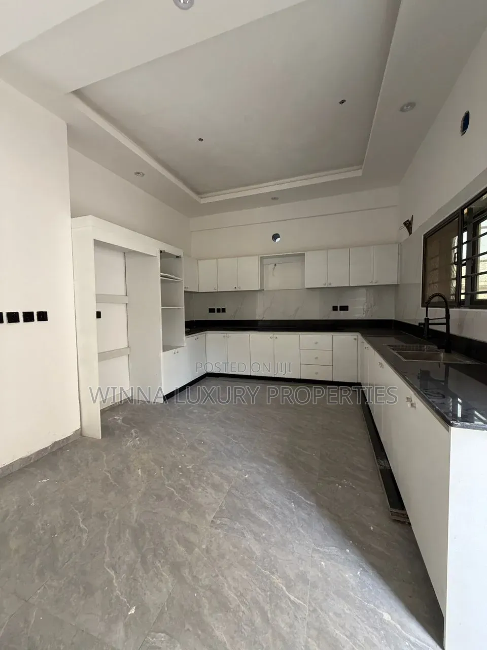 6bdrm Duplex in Katampe Extension for sale
