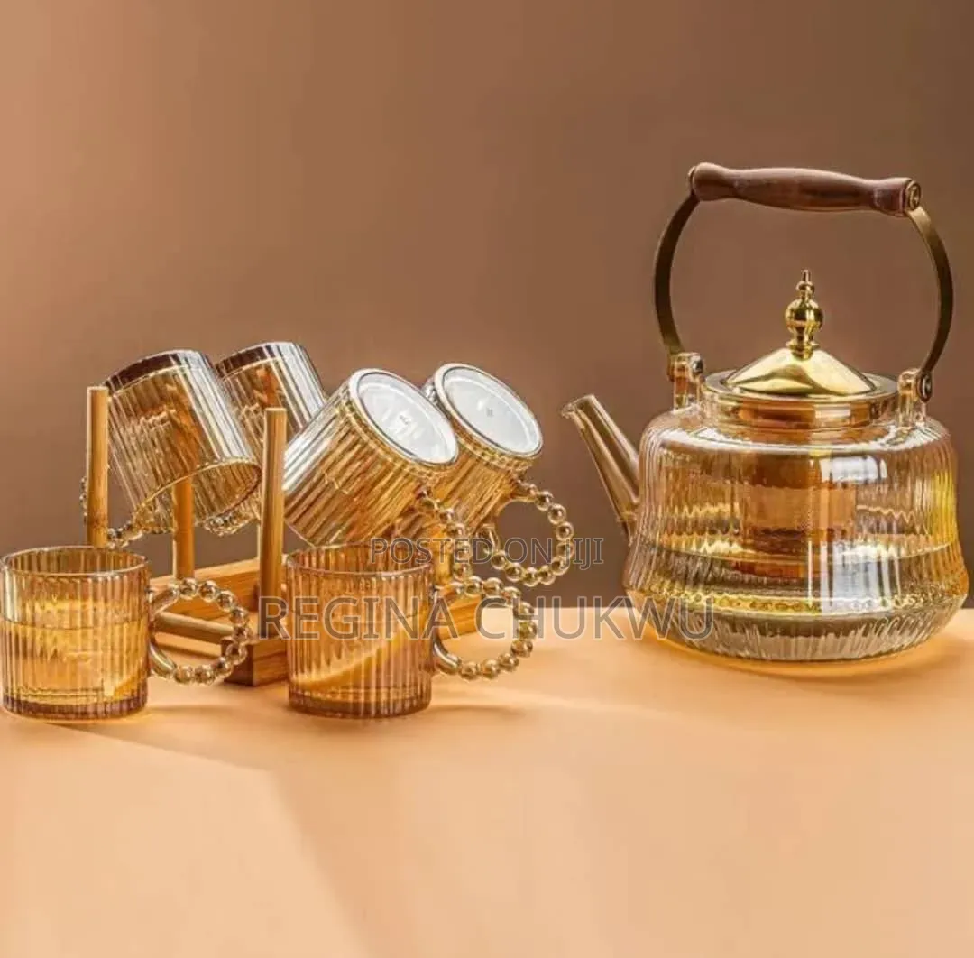 Borosilicate Glass Tea Jug/Kettle With 4 Cups