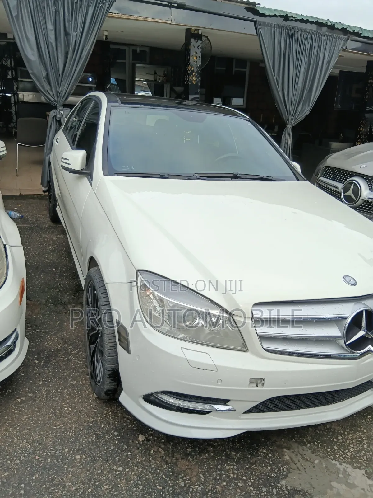 Mercedes-Benz C350 C350 BlueEFFICIENCY RWD 2011 White