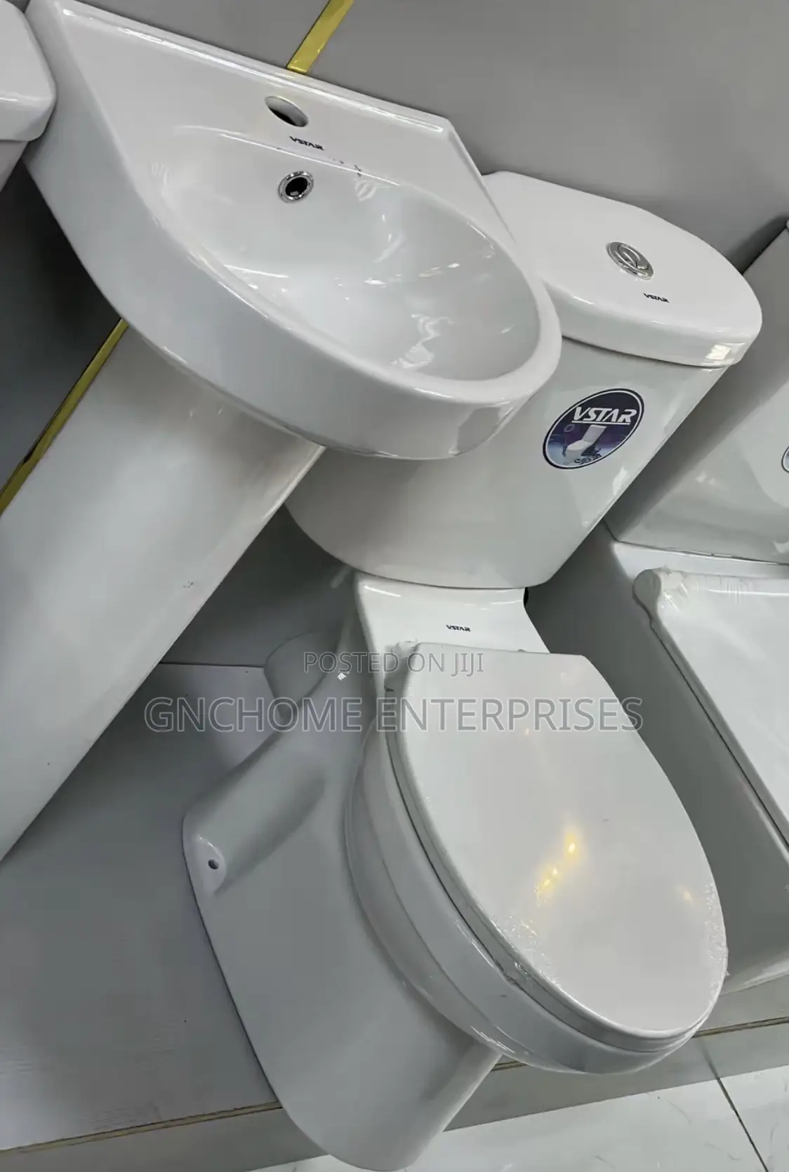 Mini Set Water Closet