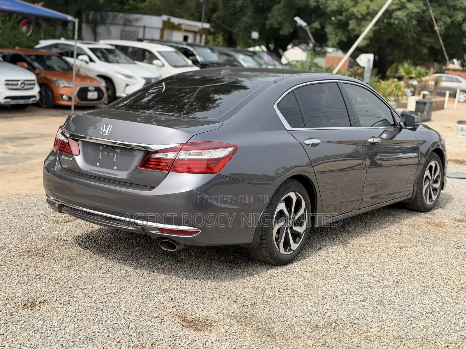 Honda Accord EX-L 4dr Sedan FWD (2.4L 4cyl 2A) 2016 Gray