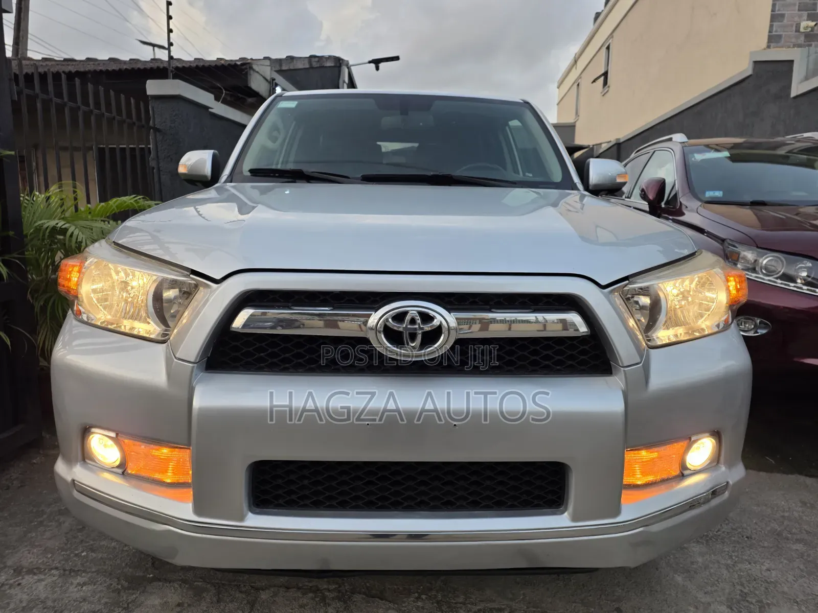 Toyota 4-Runner Limited 4WD 2011 Silver